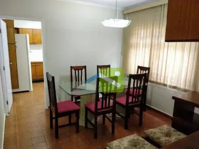 Casa com 4 Quartos para alugar, 200m² no Jardim Ester Yolanda, São Paulo