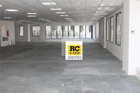 Prédio Comercial para alugar, 720m² no Dezoito do Forte Empresarial/Alphaville., Barueri