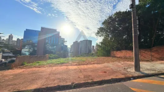 Lote/Terreno à venda, 631m² no Nova Campinas, Campinas