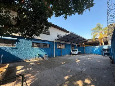 Galpão/Depósito/Armazém para alugar, 1300m² no Vila Independência, São Paulo