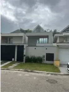 Casa de Condomínio com 3 Quartos à venda, 370m² no Recreio dos Bandeirantes, Rio de Janeiro