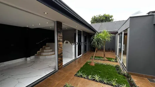 Casa com 3 Quartos à venda, 190m² no Fabrício, Uberaba
