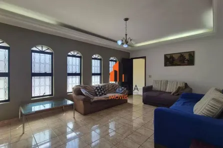 Casa com 3 Quartos para alugar, 556m² no Santa Maria, Santo André