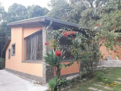 Fazenda/Sítio com 3 Quartos à venda, 300m² no Chácaras Alpina, Valinhos