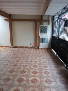 Casa com 2 Quartos à venda, 100m² no Jardim Ubirajara (Zona Sul), São Paulo