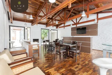 Casa com 3 Quartos à venda, 650m² no São Francisco, Curitiba