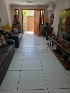 Casa com 3 Quartos à venda, 360m² no Vila Santa Maria, São Paulo