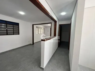 Casa com 3 Quartos à venda, 136m² no Santa Claudina, Vinhedo