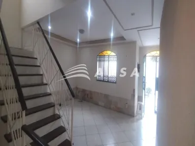 Casa com 3 Quartos para alugar, 188m² no Taquara, Rio de Janeiro