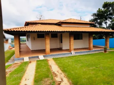 Fazenda/Sítio com 3 Quartos à venda, 250m² no Nova Rheata, Boituva