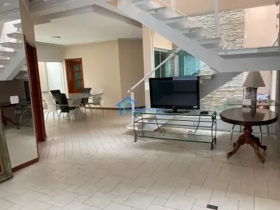 Sobrado com 4 Quartos para venda ou aluguel, 305m² no Jardim Portal dos Ipês, Indaiatuba