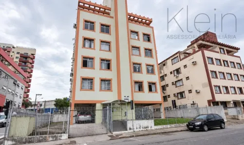Kitnet com 1 Quarto para alugar, 30m² no Kobrasol, São José