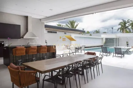 Casa de Condomínio com 6 Quartos à venda, 860m² no Jardim Acapulco, Guarujá