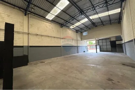 Galpão/Depósito/Armazém para alugar, 350m² no Jardim Sônia Maria, Mauá
