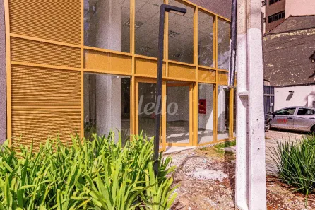 Ponto Comercial para alugar, 204m² no Água Branca, São Paulo
