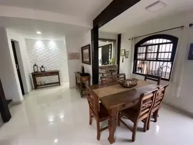 Casa com 3 Quartos à venda, 150m² no Ferradura, Armação dos Búzios