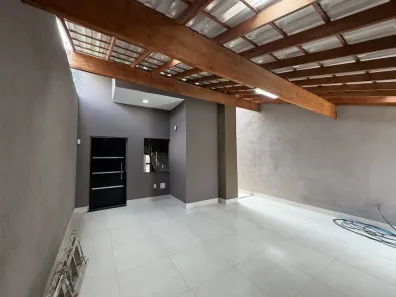 Sobrado com 3 Quartos à venda, 130m² no Todos os Santos (Prolongamento), Montes Claros