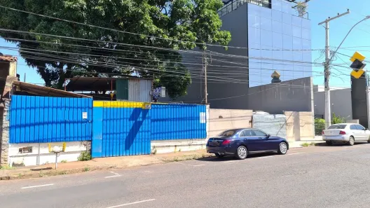 Lote/Terreno à venda, 600m² no Brasil, Uberlândia