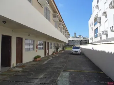 Imóvel Comercial à venda, 600m² no Ingleses do Rio Vermelho, Florianópolis