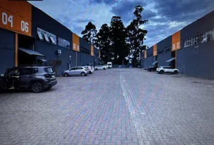 Galpão/Depósito/Armazém para alugar, 181m² no Sarandi, Porto Alegre