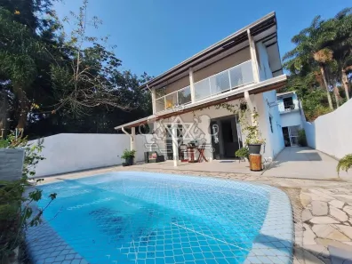 Sobrado com 4 Quartos à venda, 285m² no Massaguaçu, Caraguatatuba