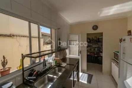 Casa com 3 Quartos à venda, 385m² no Jardim Chapadão, Campinas