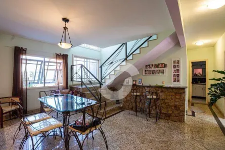 Casa de Condomínio com 4 Quartos à venda, 263m² no Várzea das Moças, Niterói