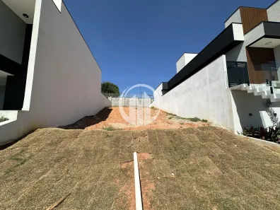 Lote/Terreno à venda, 300m² no Jardim Tereza Cristina, Jundiaí