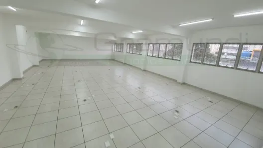 Prédio Comercial para alugar, 1000m² no Bosque da Saúde, São Paulo