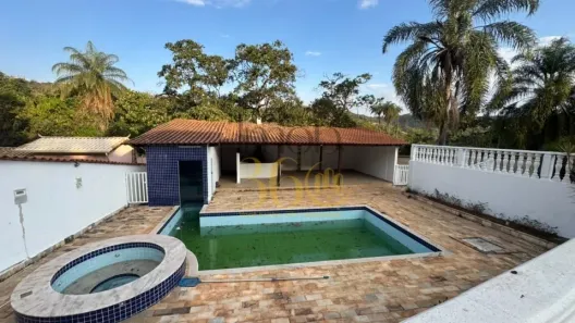 Casa com 5 Quartos para alugar, 720m² no , Sarzedo