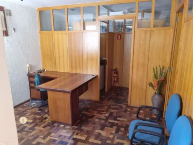 Casa com 1 Quarto para alugar, 110m² no Centro Histórico, Porto Alegre