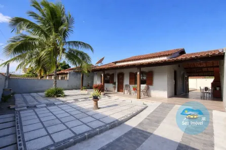 Casa com 2 Quartos à venda, 150m² no Vila Capri, Araruama