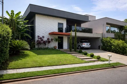Casa com 3 Quartos à venda, 360m² no Jardins Lisboa, Goiânia