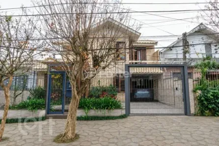 Casa com 5 Quartos à venda, 253m² no Ipanema, Porto Alegre