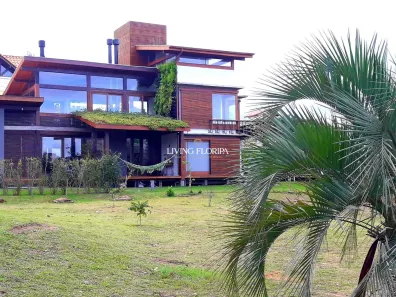 Casa de Condomínio com 3 Quartos à venda, 215m² no Rio Tavares, Florianópolis