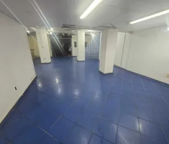 Ponto Comercial para alugar, 95m² no Copacabana, Rio de Janeiro
