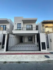 Sobrado com 3 Quartos à venda, 160m² no Centro, Itajaí