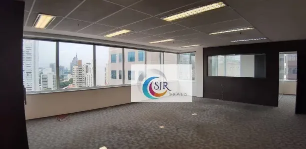 Sala Comercial para alugar, 218m² no Pinheiros, São Paulo