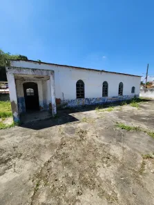Galpão/Depósito/Armazém à venda, 713m² no Alecrim, Japeri