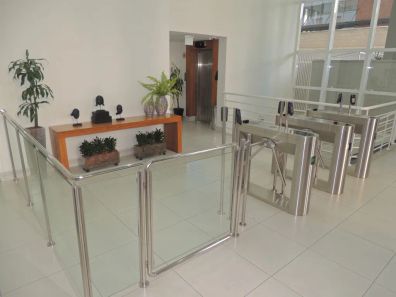 Sala Comercial para venda ou aluguel, 43m² no Centro, Curitiba
