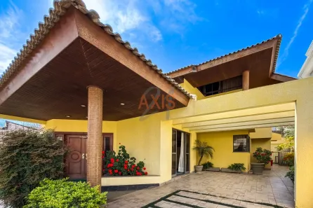 Casa de Condomínio com 4 Quartos à venda, 421m² no Seminário, Curitiba
