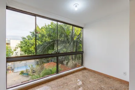 Apartamento com 2 Quartos à venda, 69m² no Jardim do Salso, Porto Alegre