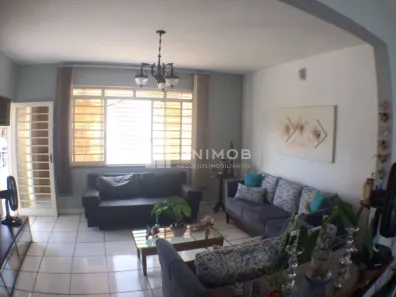 Casa com 6 Quartos à venda, 223m² no Cambuí, Campinas