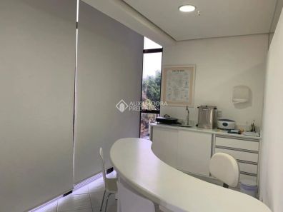 Sala Comercial à venda, 44m² no Menino Deus, Porto Alegre