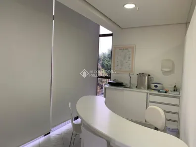 Sala Comercial à venda, 44m² no Menino Deus, Porto Alegre