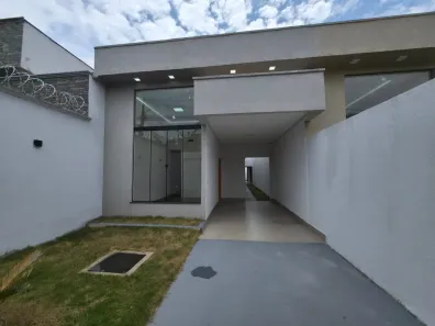 Casa com 3 Quartos à venda, 130m² no Setor Três Marias, Goiânia