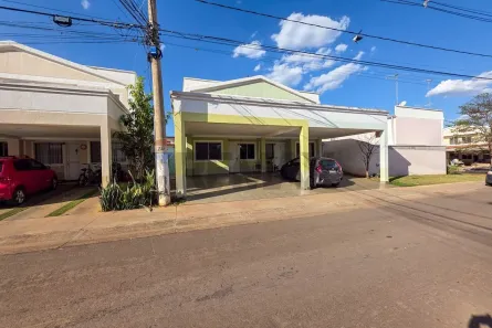 Casa com 3 Quartos para alugar, 90m² no Jardins Mangueiral, Brasília