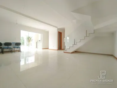 Casa de Condomínio com 5 Quartos à venda, 250m² no Vargem Grande, Teresópolis