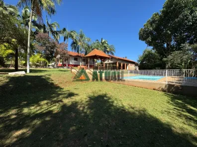 Fazenda/Sítio para venda ou aluguel, 273m² no Recanto Rancho Ringo, Cambé