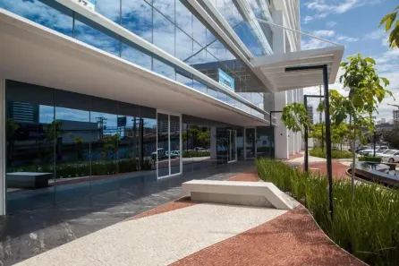 Sala Comercial para alugar, 200m² no Cocó, Fortaleza